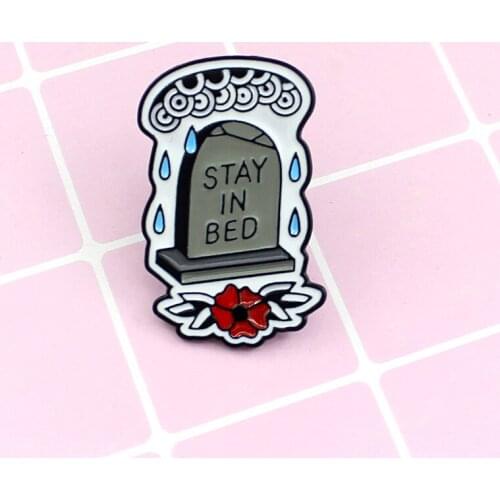 2019 Creative Magical STAY IN BED Science Flower Brooch Badge Enamel Dripping Oil Personality Shirt Pins Fashion Jewelry Gifts