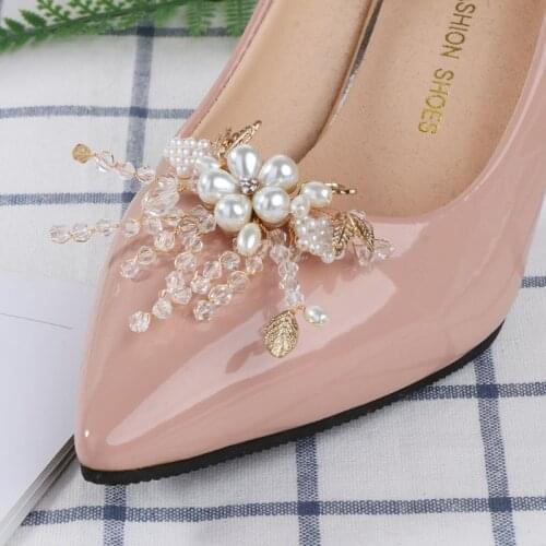 Q39C Shoe Clip Crystal Pearls High Heel Decoration Beads Floral Charms DIY Shoes Women Lady Elegant Fashion Buckle Removable