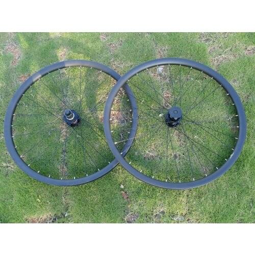 Brand New Full Carbon 26ER MTB Mountain Bike Clincher Wheelset for Disc Brake