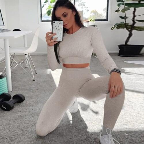 Seamless Breathable Gym Clothing Women Yoga Set Striped Strecth Fitness Ropa Deportiva Mujer Women Sportswear 2/3Pcs Sport Suit