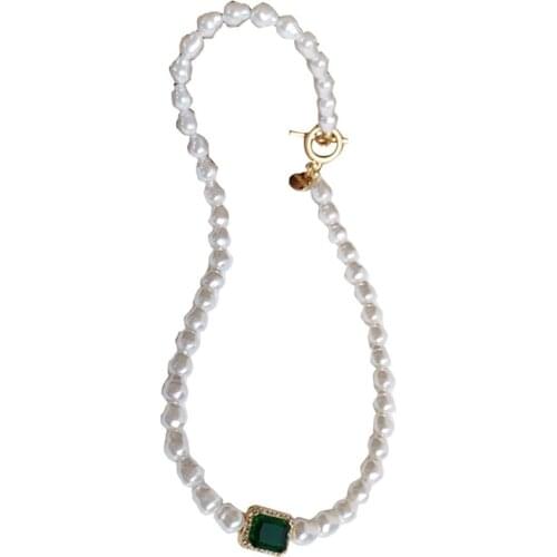 Fashion Retro Geometry Square Green Glass Baroque Imitation Pearl Short Clavicle Necklace for Women Bride Jewelry