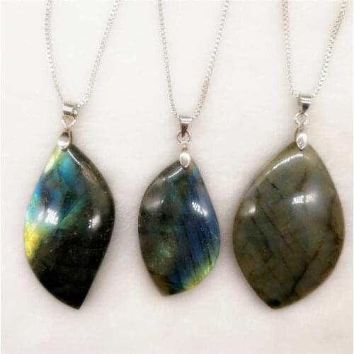 10PC Natural Irregular Labradorite Crystal Pendants Stone Pendulum Spiritual Meditation Chakra Healing Reiki Beads Random Size