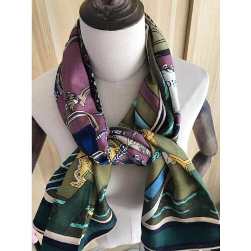 2020 new arrival autumn winter classic design 140*140 cm colorful scarf 65% cashmere 35% silk scarf wrap for women lady girl