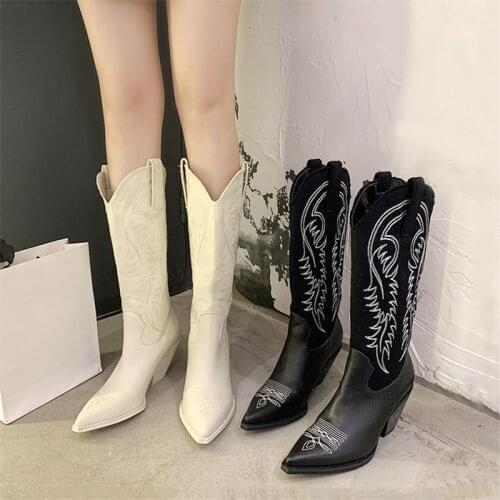 2020 New Women Boots Autumn Boots Mid-calf Denim Boots Female Winter Retro Vintage Embroidered Mid-heel Western Boots Hoof Heels