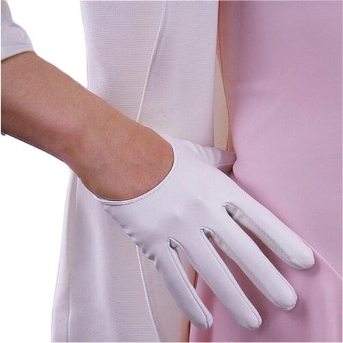 2020 New Woman Patent Leather PU Gloves Short 13cm Bright Leather Dance Party Simulation Leather Female Gloves Cosplay PU13