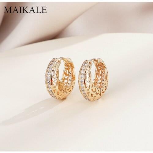 MAIKALE Stud Earrings
