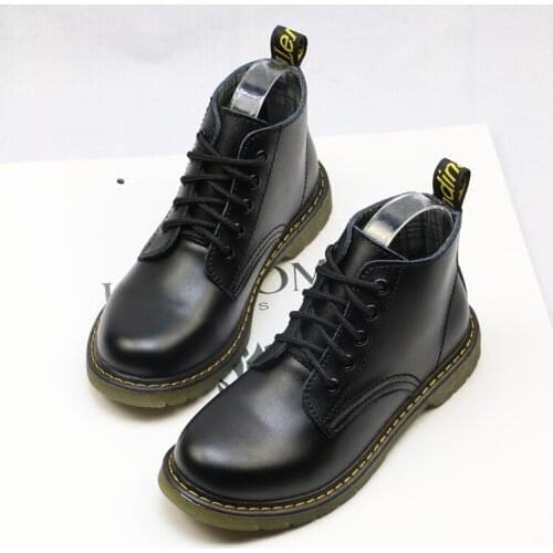 Fall autumn and winter British Martin boots womens retro lace up Zhongbang short boots college wind forest round toe warm boots