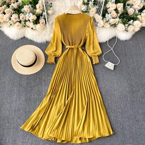 Autumn Fashion Streetwear Long Dress Design French Pleated Maxi Dress Women Elegant O Neck Long Sleeve A-line Dress Feminine