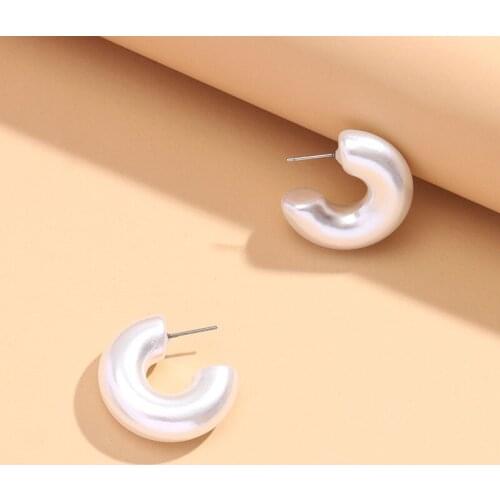 LUNA CHIAO Fashion Jewelry Bold Chunky Pearl White Hoop Earrings for Women