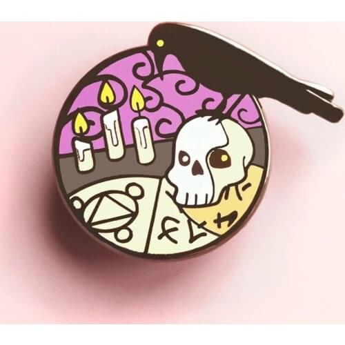 Necromancers Scenes Raven Crow Enamel Brooch Pin Backpack Hat Bag Lapel Pins Badges Women Mens Fashion Jewelry Accessories