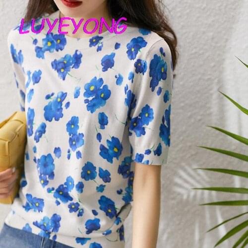 Summer Elgegant Casual Tops Women Blue Floral O Neck Korean Fashion T-shirt White Sweet Lady Knitted Basic T Shirt Short Sleeve