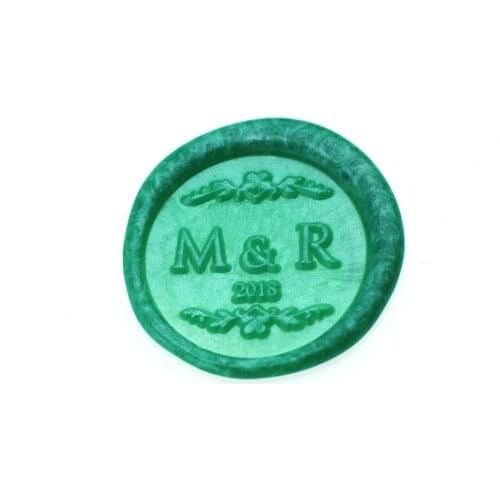 Personalized monogram wax seal stamp/Custom wedding seals/wedding invitation seal/custom wedding stamp/wreath with initials