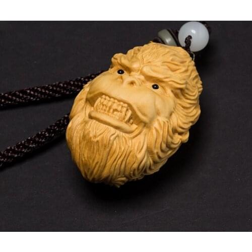 Wood lucky Carving Monkey king statue Sun Wukong sculpture Pendant home decoration craft figurine wood Decoration miniature