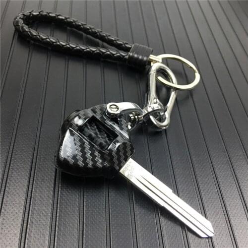 Carbon Filber Car Keychain Key Ring for Suzuki GSXR600/750/1000/1300 SV650 1000 DR650SE DL650 DL650A TL1000r For Bandit GSXR GSX