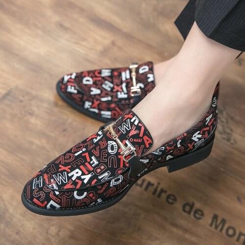 Vintage Printing Loafers for Men Casual Flat Large Men Boat Shoes Moccasin Homme Party Breathable Men Leaher Dress Shoes