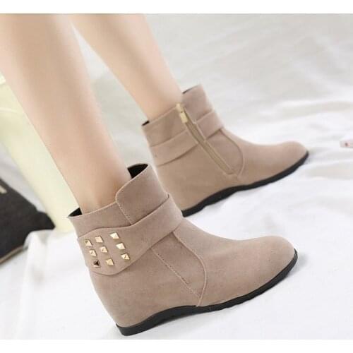 2020 Four Seasons New Womens Fashion Increase Solid Color Retro Side Zipper Joker Classic Slip Comfortable Casual Boots B20-22