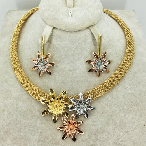 Dubai necklace earrings in gold color copper for women African/Nigerian/Middle East wedding/party gifts/bridal jewelry set