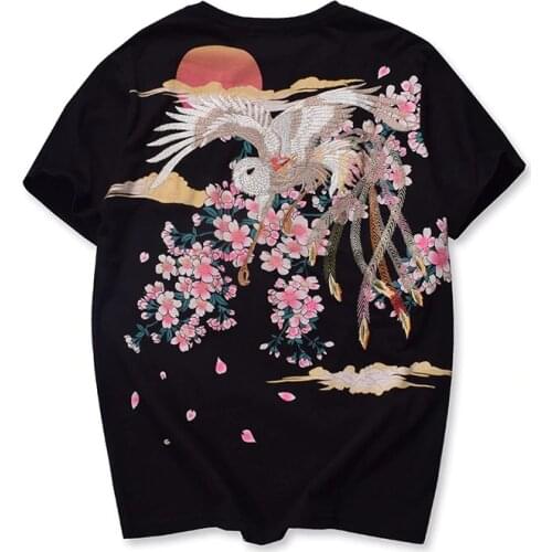 Hot 2019 New Arrival Cotton O-neck T Shirt Men Hip Hop Loose Chinese Style Tattoo Floral Tshirt Homme Embroidered Short Carp