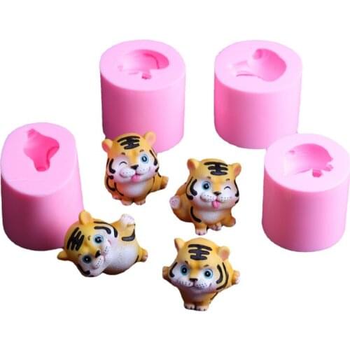 Tiger Plaster Silicone Mold Utensils Aroma Candle Animal Resin Mold Fondant Baking Handmade Set Tool New Year Decorations 2022