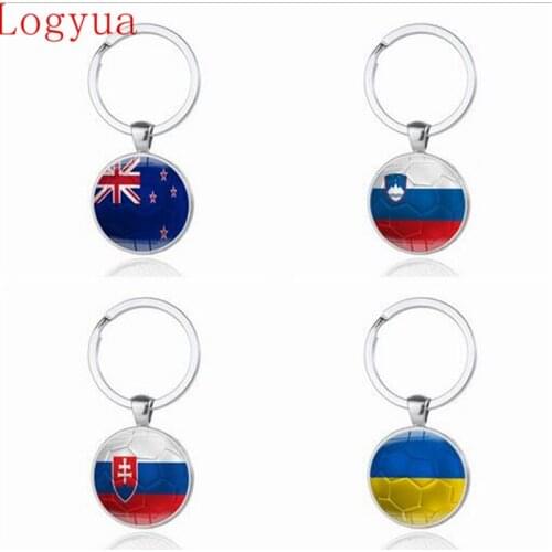 100pcs New 2018 Football Car Keychain Keyring For Norway Slovakia Ukraine Slovenia New Zealand Serbia Macedonia Flags