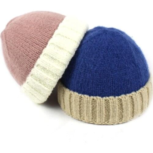 Two-color Cold Hat Basin Mens and Womens Hats New Autumn and Winter Knitted Hooded Caps Curled Dome Wool Hats Yuppie Beanies