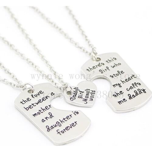 2016 new arrive Hand stamped Jewelry "daddys girl mama world "Daddy daughter mother keychain& necklace family Jewelry