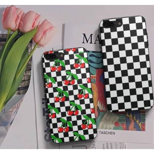 Black And White Checkerboard Luxury Phone Case Fundas Shell Cover For Samsung S10 S20 Fe Lite S21 S30 ULTRA Plus 5G