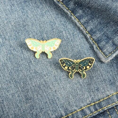 Cartoon Sweet Animal Golden Butterfly Enamel Brooch Cute Couple Pins Alloy Badge Clothes Accessories Woman Jewelry Gift For Kid