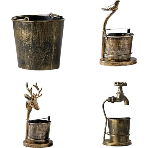 Creative Personality Retro Ashtray Desk Crafts Decorative Metal Portable Decorative Tray Cigarette Holder Tobacco