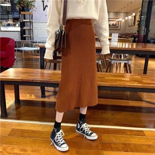 2021 Autumn Winter New Medium Long Retro Womens Thin Knitted A-line Skirt Pleated Skirt Girls' Daily Coffee
