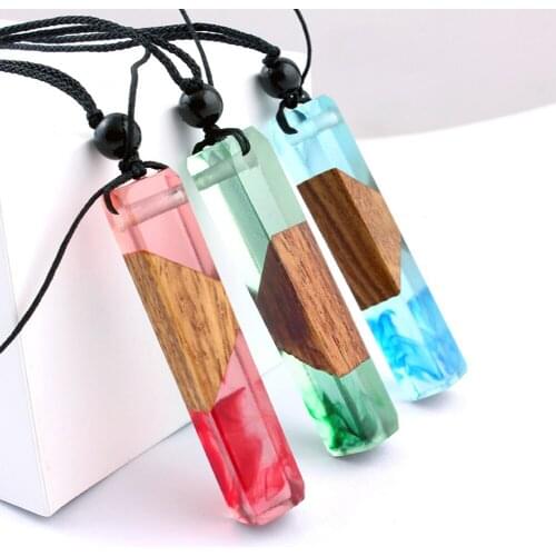 Vintage Men'Woman s Fashionable Wood Resin Necklace Pendant, Woven Rope Chain, Hot - Selling Jewelry Gifts