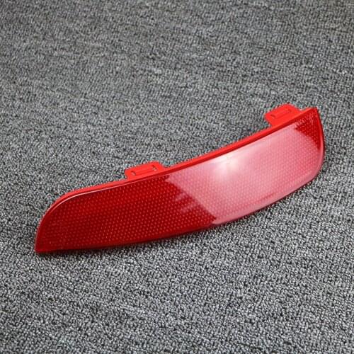 30763346 Right Red Rear Bumper Reflector Lamp Light Lens For Volvo S40 V50 2008 2009 2010 2011 2012 2014 2015