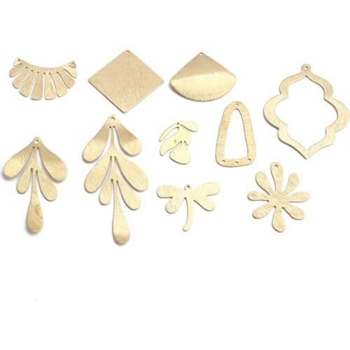10pcs Charms Flower Leaf Sector Moon Square Shell Dragonfly Shape Pendant Polished Raw Brass Jewelry Earring Necklace Making