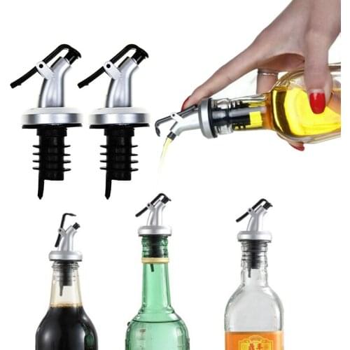 NEW Kitchen Gadgets Wine Spout Pourer Olive Oil Soy Sauce Liquor Dispenser Rubber Cork Leak-Proof Sealer Bottle Stopper Bar Tool