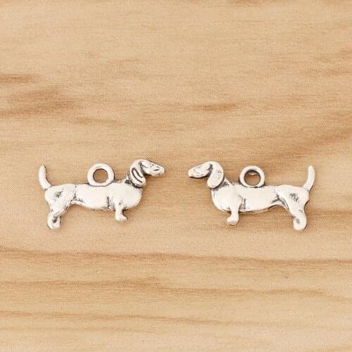 30 Pieces Tibetan Silver Dachshund Dog Charms Pendants Beads for Jewellery Making 18x10mm