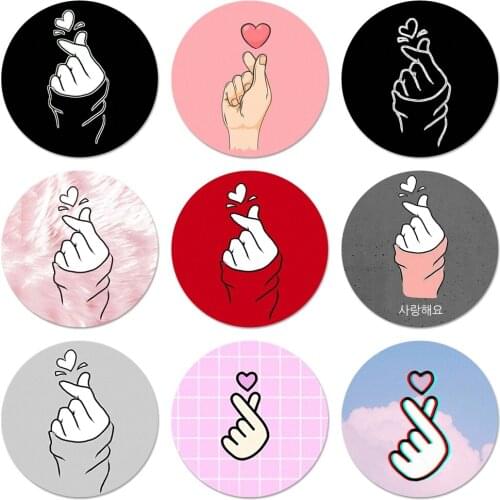 58mm Black And White Love kpop heart drawing Icons Pins Badge Decoration Brooches Metal Badges For Clothes Backpack Decoration