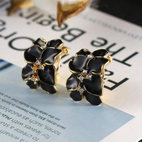 Vintage Gold Color Women Earrings Crystal Rhinestone Gardenia Flower Earrings Fashion Ear Jewelry Wholesale