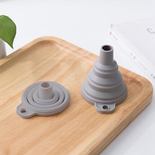 1PC Silicone Collapsible Funnel Flexible Foldable Kitchen Funnel for Liquid Transferring