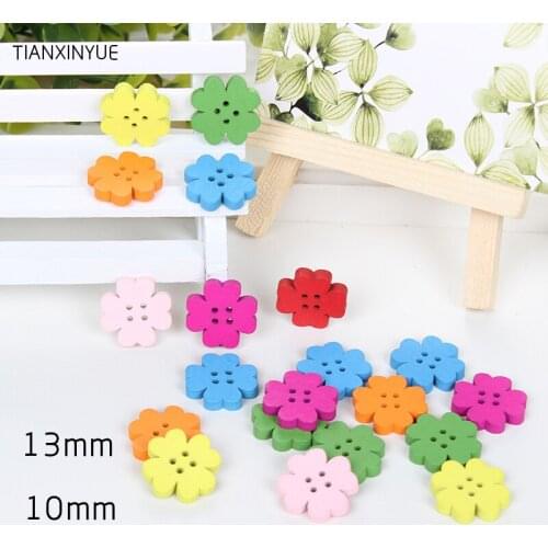 50 pcs Two Size 2-Holes Four-leaf clover Button DIY Circular Wooden Buttons Laser Marking Wood Button Clothing Accessories