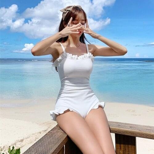 Flat angle fungus fairy fan swimsuit female sexy halter back gathered to cover belly slimming hot spring one piece swimsuit