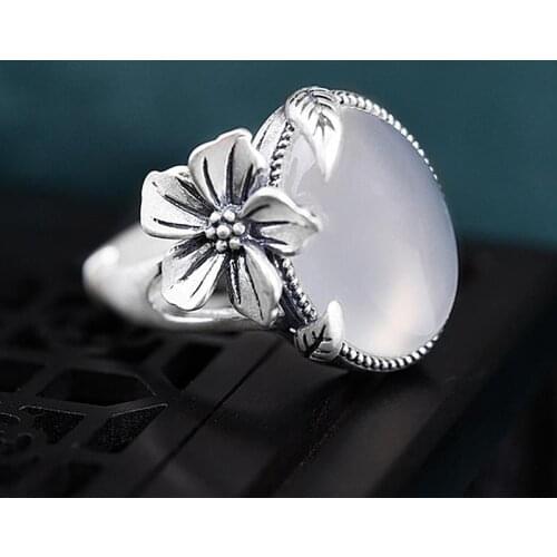 Classic Retro Silver Plated White Jade Opal Ring 2021 Bohemia Lady Luxury Opening Ring Fashion Women Wedding Anniversary Jewelry