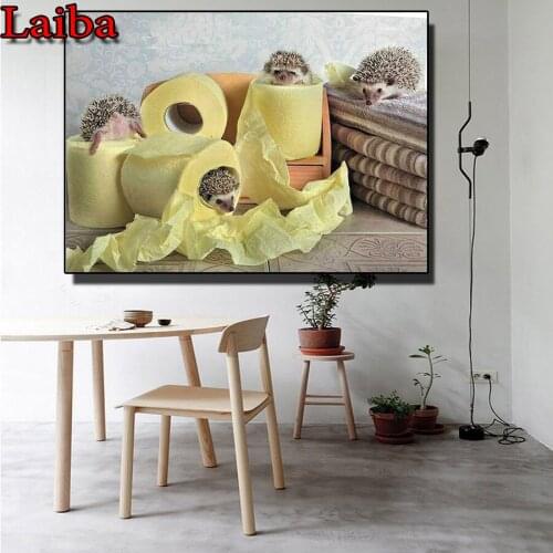 Hedgehog and toilet 5D scenery diamond painting full square / round diamond embroidery daimond mosaic painting toilet decoration