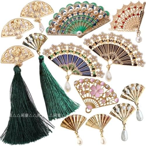 1pc New European and American retro Diy Brooch Vintage Enamel Sakura China fan sub pearl Lapel Pins Badge for women New Year