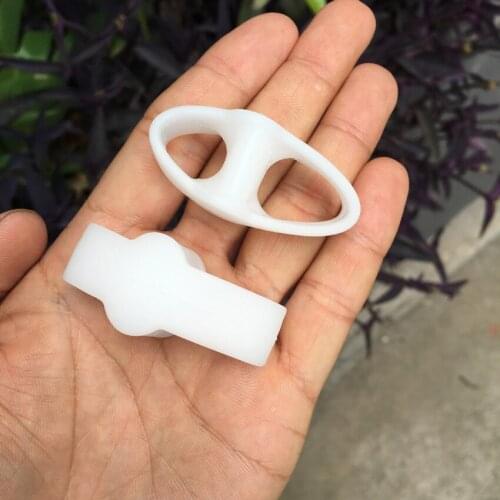 1 Pcs Silicone Gel Foot Fingers Two Hole Toe Separator Toe Orthosis Thumb Valgus Protector Valgus Guard Foot Care Tool