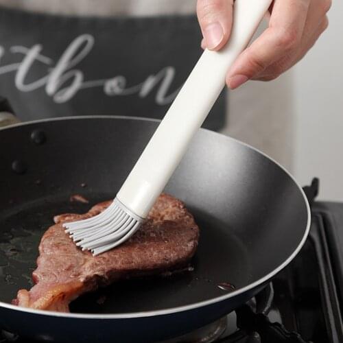 Barbecue Silicone Oil Brush Grill Tool Pastry Cookie Kitchen Cook Brush with Handle Baking BBQ Tools for BBQ Kitchen Accessories