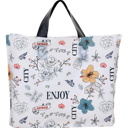 Fashion Floral Thickened Plastic Shopping Clothing Store Bags Portable Cosmetic Gift Bags with Handles