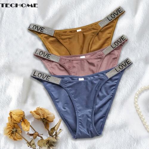 European and American Sexy Underwear Rhinestone Fitness Sports Hip-lifting Briefs Low-waist Fashion Hip-fitting Women T Pants