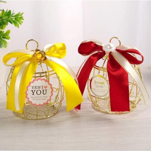 1Pc Chocolate Box Hollow Out Wedding Favors Container Candy Box Baby Shower Celebration Party Bowknot Gift Case Sugar Case
