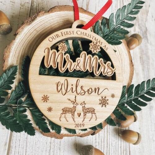 Customized First Christmas Ornament Bauble Mr & Mrs 1st Xmas Engraved Wooden Celebration Tree Decorations Hanging House Gift