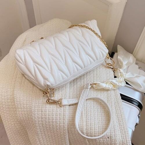 With Scarf Thread Brand Designer Handbags Purses Women Shoulder Crossbody Bags 2021 New Fashion Ladies Messenger Bags Totes